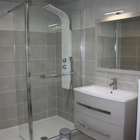 Oda ve Kahvaltı Le Manoir Du Pre Pean